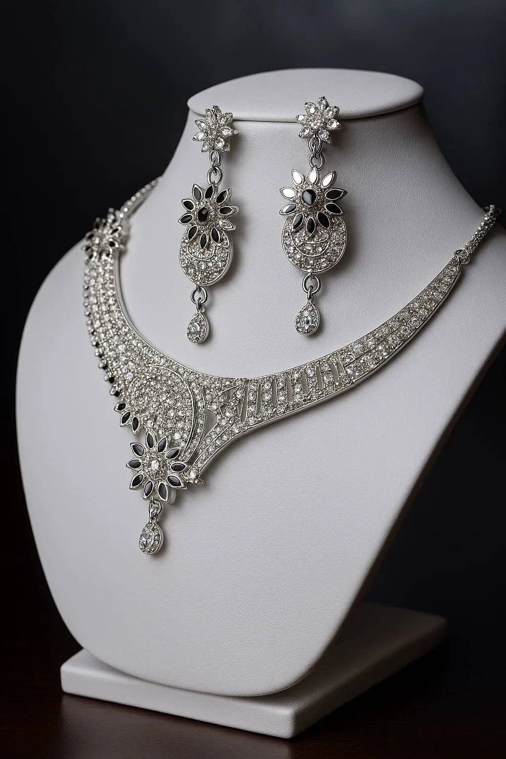 Jewellery necklace