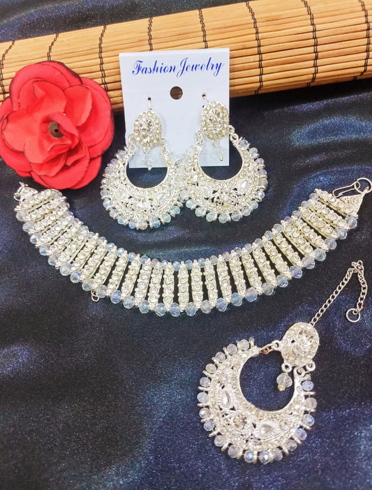New Stylish Choker Set