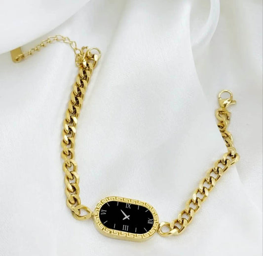 charming bracelet